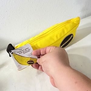 Classic BANANAGRAMS is the fast and frantic word game